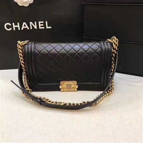 chanel boy collection price|Chanel le boy medium price.